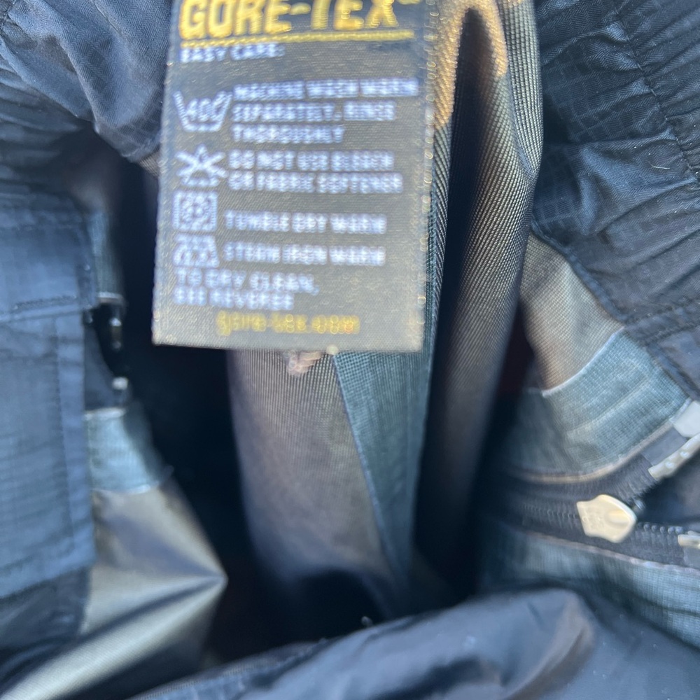Gore-Tex Black Performance Ski Pants - image 1